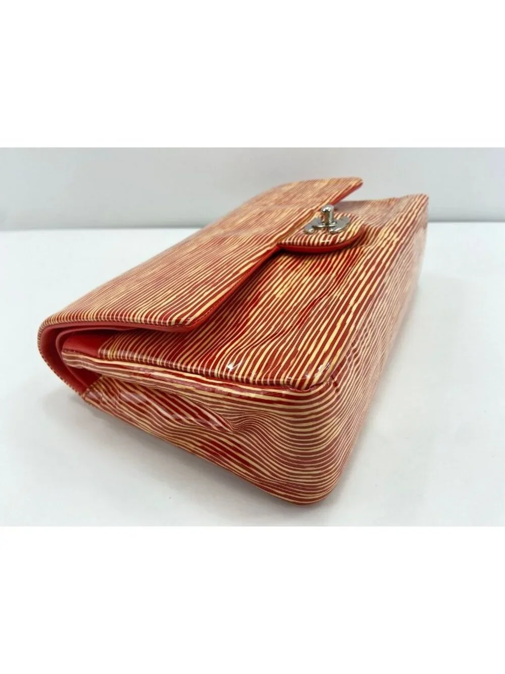 Chanel Shoulder Bag Orange